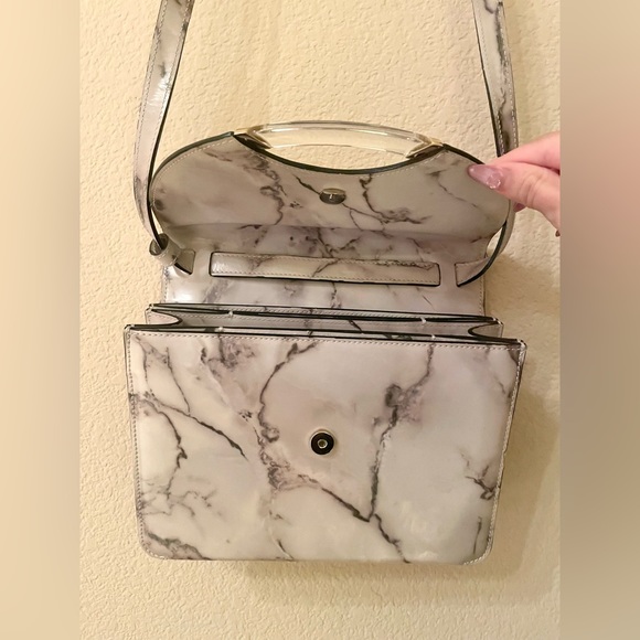 EUC Charlotte Olympia Newman Marble Leather Crossbody/Shoulder Bag & Comb Set - Picture 11 of 16
